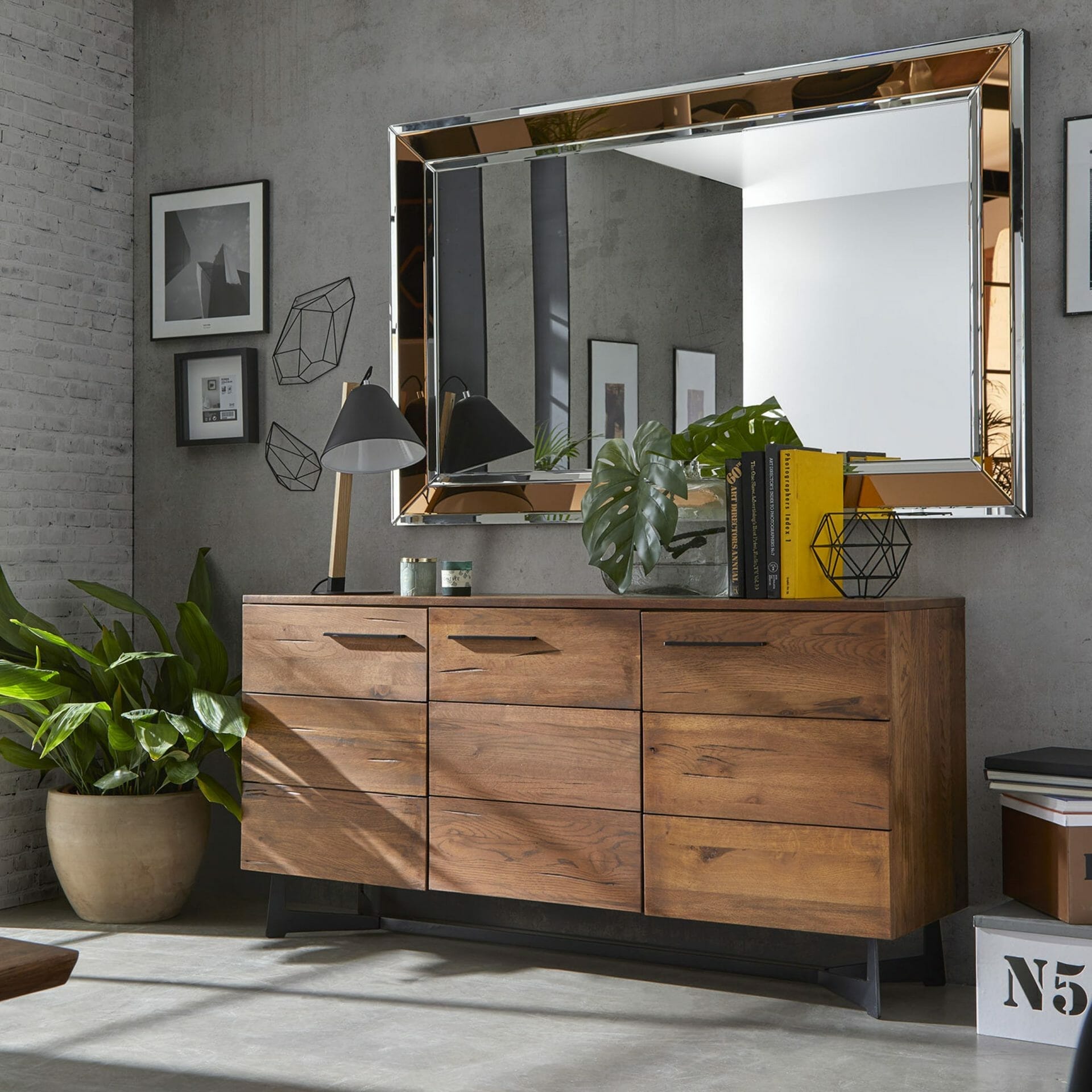 W-735E-123DT-35-scaled